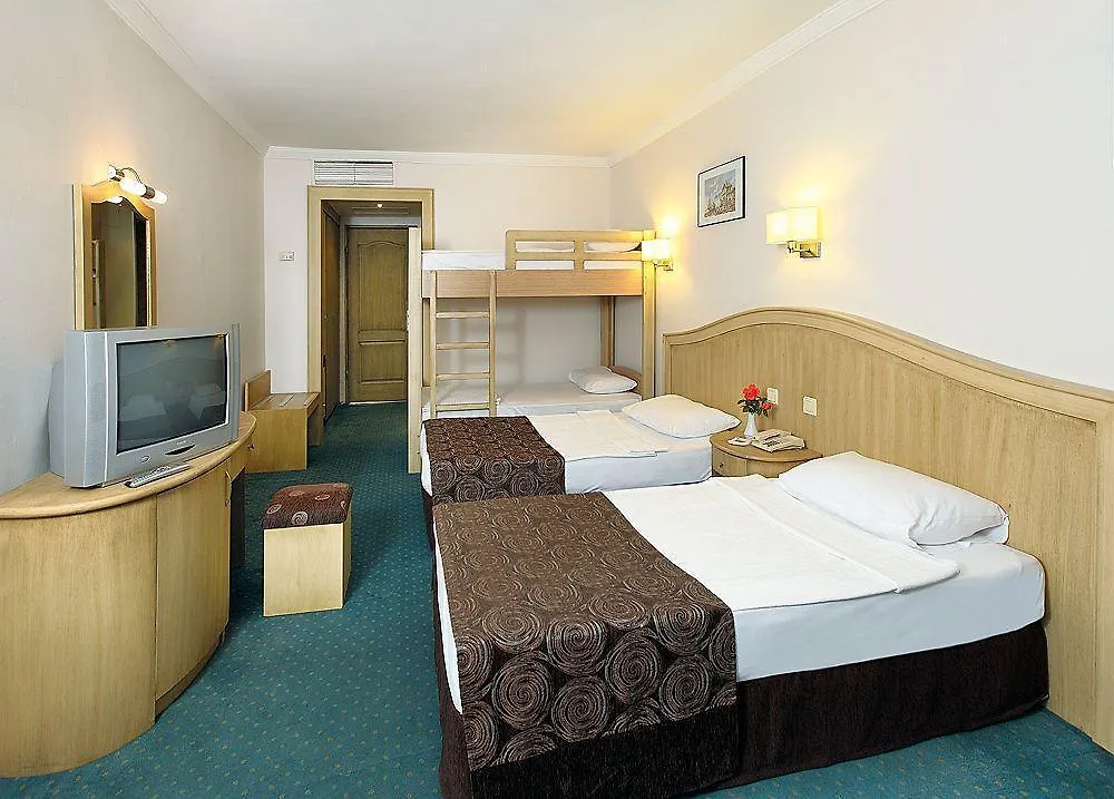 Lima Icmeler Resort Hotel