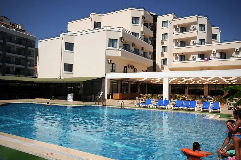 Lima Icmeler Resort Hotel 4*,