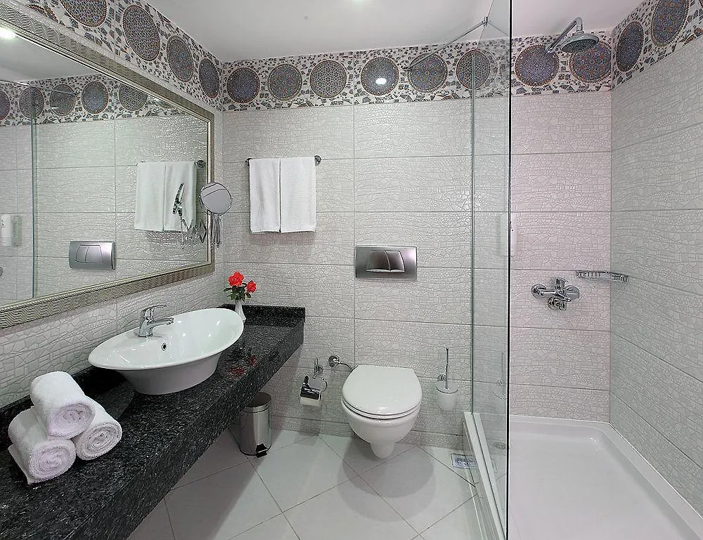 Lima Icmeler Resort Hotel